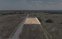 245 Beckham Dr, Dale, TX 78616