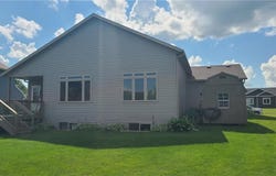 1302 18th Drive NE, Austin, MN 55912