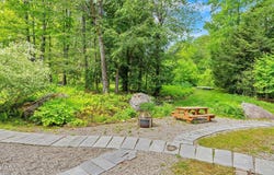 11 Jamie Ln, Sandisfield, MA 01255