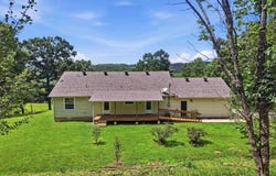 4878 Hwy 16 E, Clinton, AR 72031
