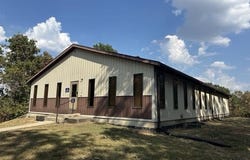 4204 County Lane 118, Carthage, MO 64836