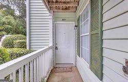 301 Cobblestone, Avondale Estates, GA 30002