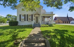 305 N Monroe Street, Williamsport, IN 47993