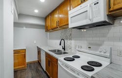 4218 HESSMER Avenue, Metairie, LA 70002