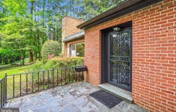 9536 E BEXHILL DR, KENSINGTON, MD 20895