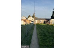 625 E MIDDLE STREET, HANOVER, PA 17331