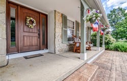 9715 Johnnycake Ridge Road, Concord, OH 44060