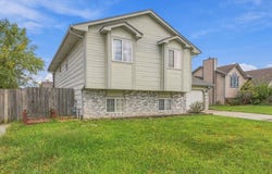 7409 E Brookview Cir, Wichita, KS 67226