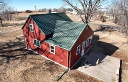 114 3rd St, Ree Heights, SD 57371