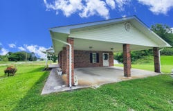 232 Kimberly Rd, LaFollette, TN 37766