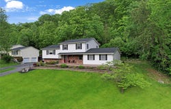 37 Farview Road, Hopewell Junction, NY 12533