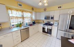 20 PEREGRINE DRIVE, VOORHEES, NJ 08043