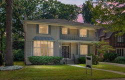 19537 Shrewsbury Road, Detroit, MI 48221