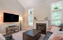 11 Wesley Place, Guilderland, NY 12186