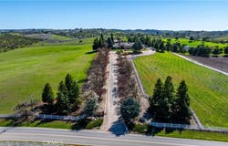 5315 El Pomar Drive, Templeton, CA 93465