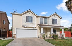 748 Heron Drive, Los Banos, CA 93635