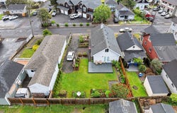 416 S DOWNING St, Seaside, OR 97138