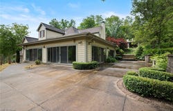 769 Village Trail, Gates Mills, OH 44040