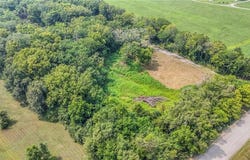 24345 State Avenue, Tonganoxie, KS 66086