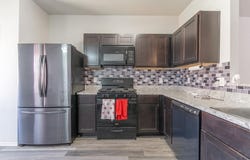 525 W Ava Drive, Mustang, OK 73064