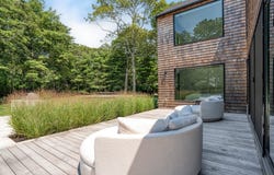 20 Midhampton Avenue, Quogue, NY 11959