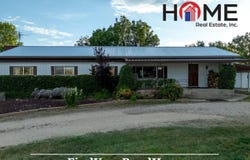 650 Happy Glen, Evansville, WY 82636