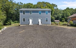 154 Grove Avenue, Groton, CT 06340