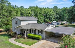 414 Ridgeway Street, Commerce, GA 30529