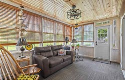 2321 WILLOWBROOKE LN, IowaCity, IA 52246
