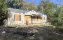 705 W Mercer, Albany, GA 31701