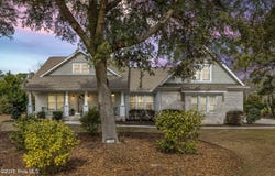 102 Olde Point Loop, Hampstead, NC 28443