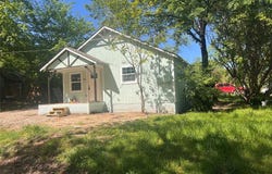 521 Morgan Street, Bonham, TX 75418