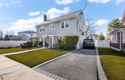 952 E Broadway, Woodmere, NY 11598