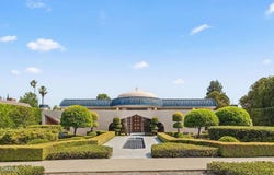 2250 Montecito Drive, San Marino, CA 91108