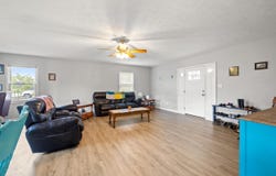 9689 Main Street, Hustonville, KY 40437