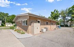 20 River Street, Coopersville, MI 49404
