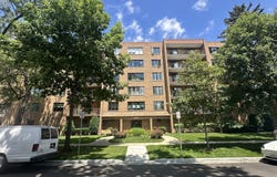 1454 Ashland Avenue, Des Plaines, IL 60016