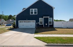 815 Angel Wing Drive, Chesapeake, VA 23323