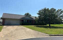 2705 Forrest Circle, Durant, OK 74701