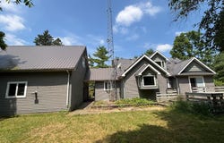 135 S Steer Street, Addison, MI 49220