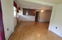 1304 Terrace St, Hinton, WV 25951
