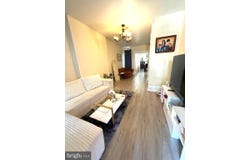 819 MULBERRY Street, READING, PA 19604