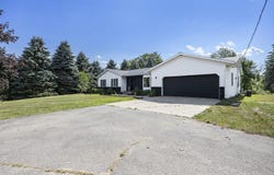 14555 Fruit Ridge Avenue, Kent City, MI 49330