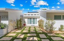 2711 NE 20th St, Fort Lauderdale, FL 33305