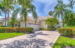 819 Island Club Square, Vero Beach, FL 32963