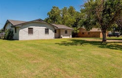 2120 E Robberts Avenue, Kingfisher, OK 73750