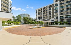 6 BELLEVIEW Boulevard, BELLEAIR, FL 33756
