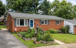708 CHERRY HILL DR, STAUNTON, VA 24401