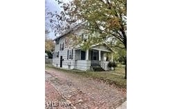 804 manitou, Akron, OH 44305