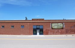 800 Box Butte Ave., Hemingford, NE 69348